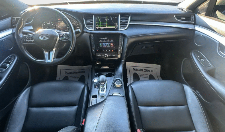 
								2020 Infiniti QX50 full									