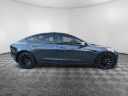 
										2018 Tesla Model 3 full									
