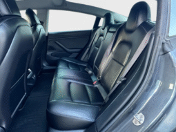 
										2018 Tesla Model 3 full									