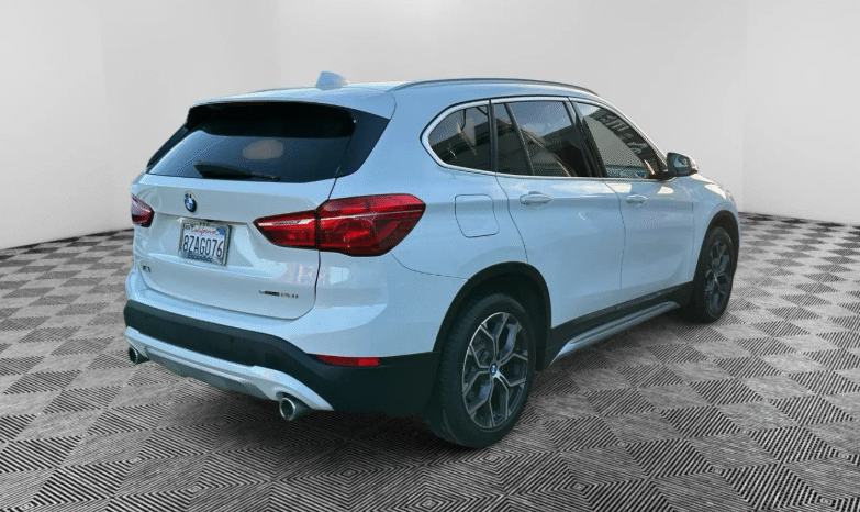 
								2021 BMW X1 full									
