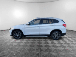 
										2021 BMW X1 full									