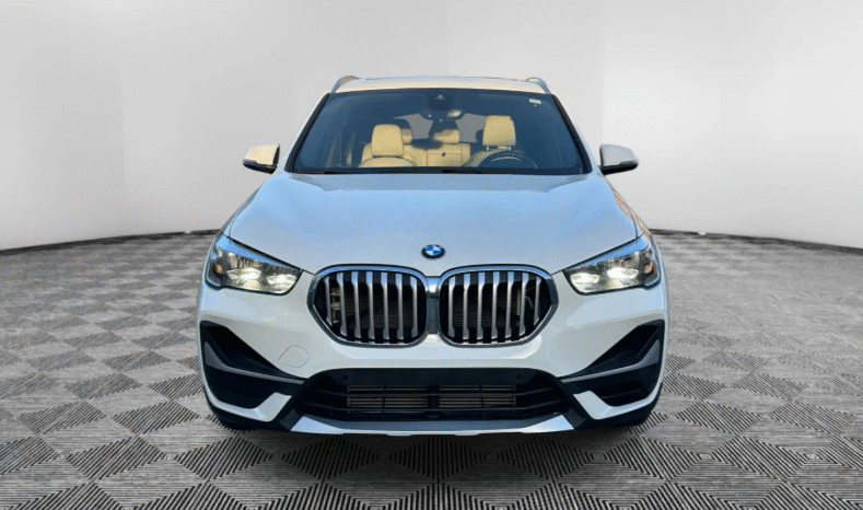 
								2021 BMW X1 full									