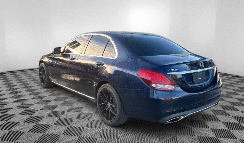 
								2016 Mercedes-Benz C 300 full									