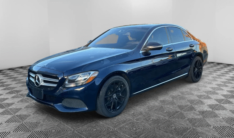 
								2016 Mercedes-Benz C 300 full									