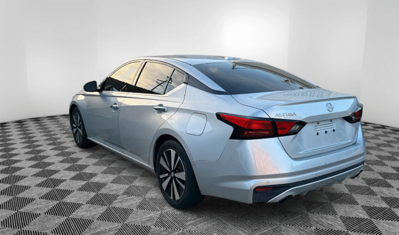 
								2019 Nissan Altima full									