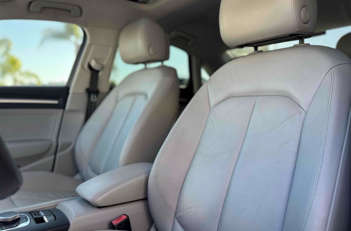 
								2015 Audi A3 1.8T Premium full									