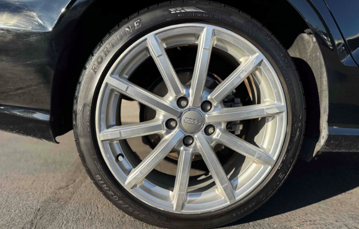 
								2015 Audi A3 1.8T Premium full									