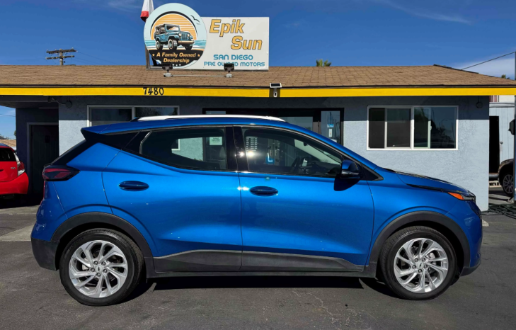 
								2022 Chevrolet Bolt EUV LT full									