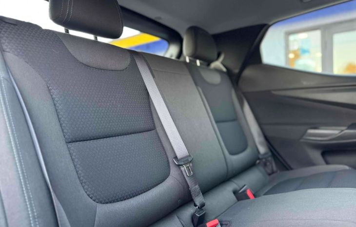 
								2022 Chevrolet Bolt EUV LT full									