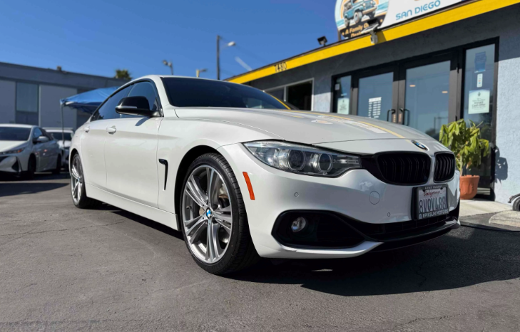 
								2015 BMW 4 Series full									