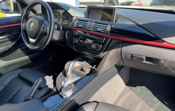 
								2015 BMW 4 Series full									