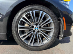 
										2018 BMW 5 Series full									