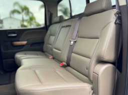 
										2018 Chevrolet Silverado 1500 LTZ full									