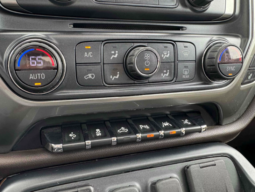 
										2018 Chevrolet Silverado 1500 LTZ full									