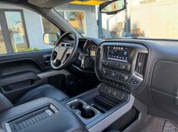 
										2017 Chevrolet Silverado 1500 LTZ full									