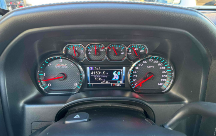 
								2017 Chevrolet Silverado 1500 LTZ full									