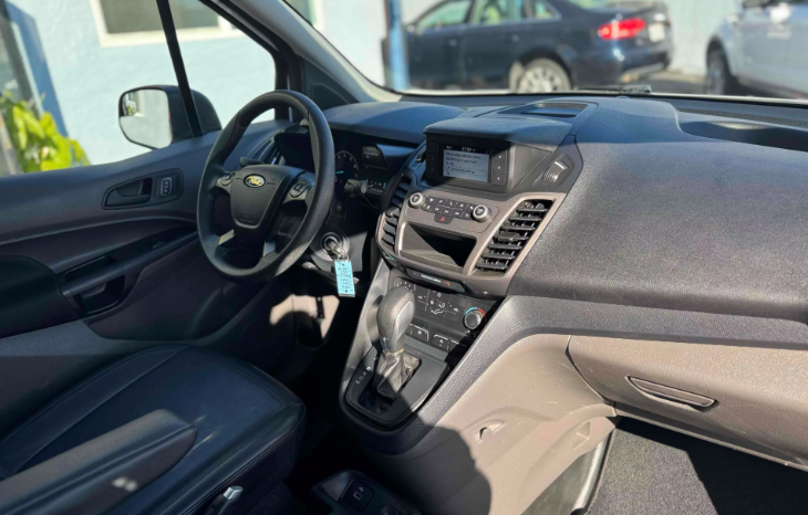 
								2021 Ford Transit Connect Van XL full									