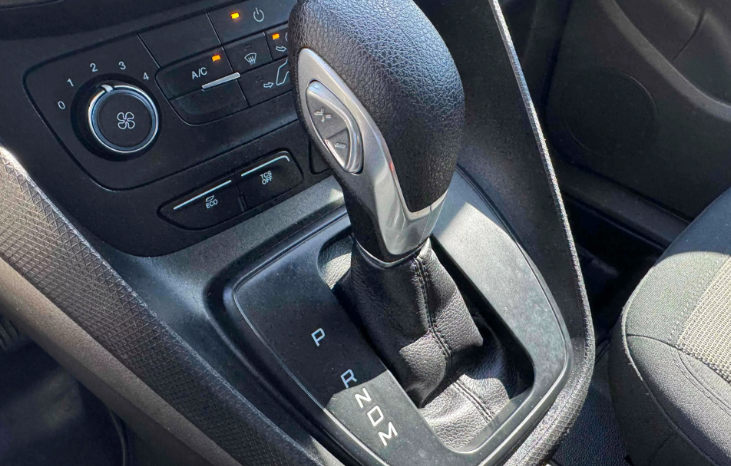 
								2019 Ford Transit Connect Van XL full									