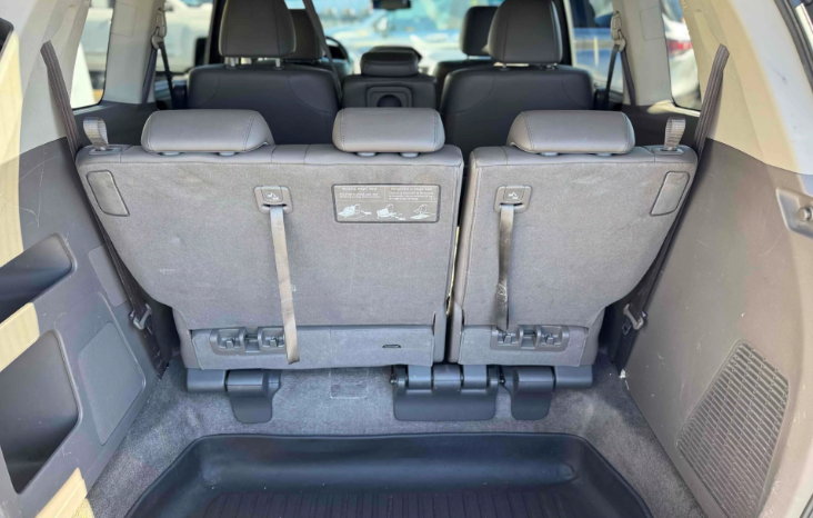 
								2011 Honda Odyssey EX-L full									
