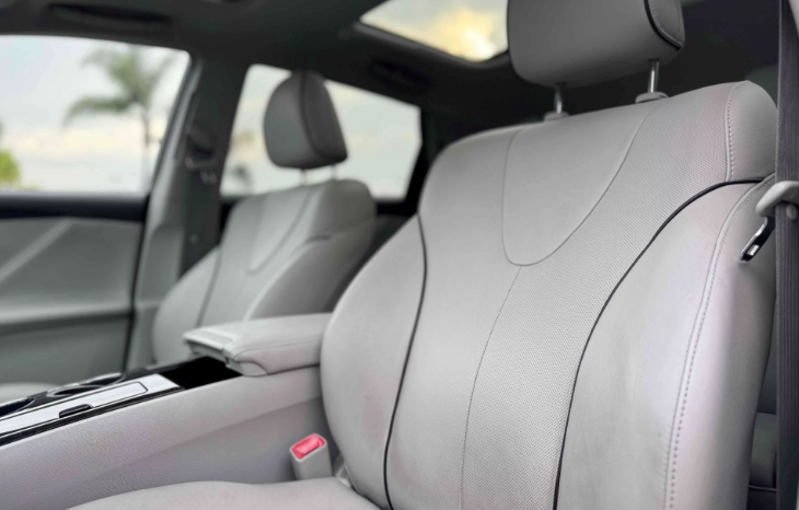 
								2015 Toyota Venza XLE full									