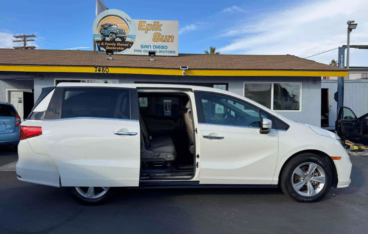 
								Honda Odyssey EX-L full									