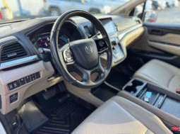 
										Honda Odyssey EX-L full									