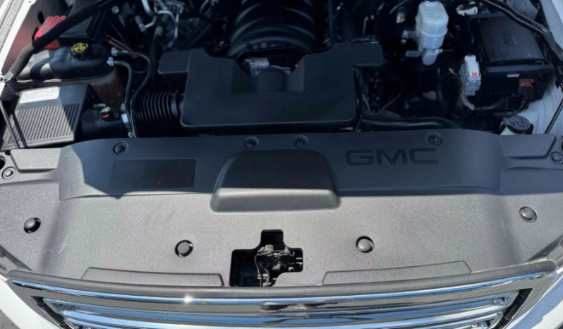 
								2019 GMC Yukon SLT full									