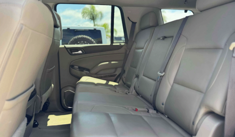 
								2019 GMC Yukon SLT full									