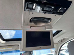 
										2017 GMC Yukon XL Denali full									