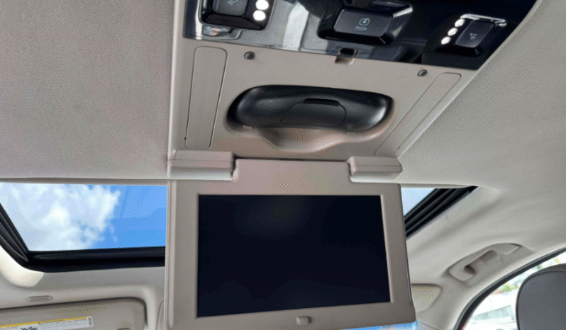 
								2017 GMC Yukon XL Denali full									