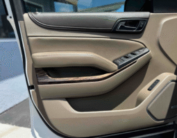 
										2019 GMC Yukon SLT full									