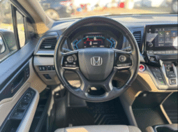 
										Honda Odyssey EX-L full									