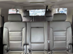 
										2017 GMC Yukon XL Denali full									