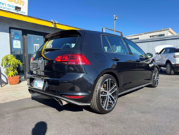 2017 Volkswagen Golf GTI SE