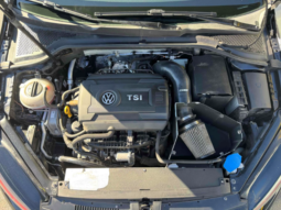 
										2017 Volkswagen Golf GTI SE full									