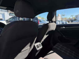 
										2017 Volkswagen Golf GTI SE full									