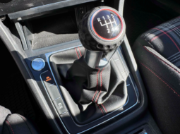 
										2017 Volkswagen Golf GTI SE full									