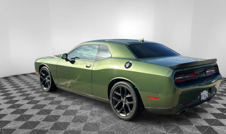 
								2020 Dodge Challenger full									