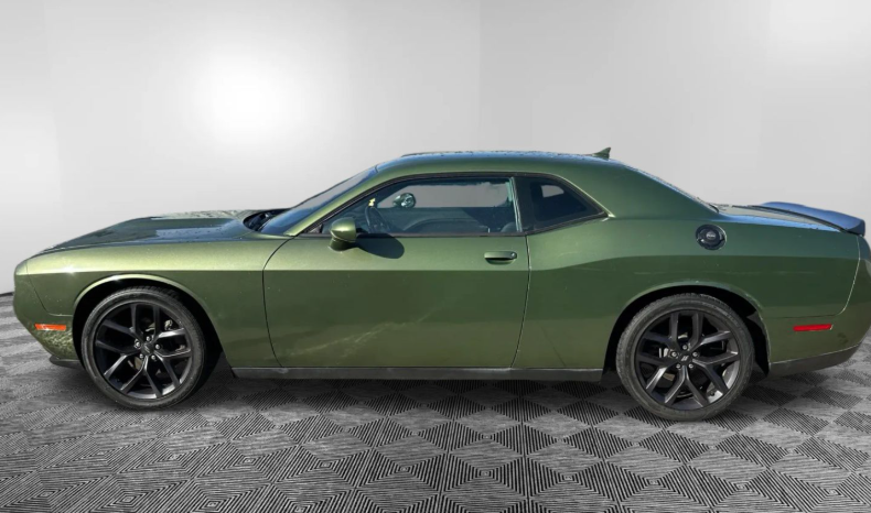 
								2020 Dodge Challenger full									