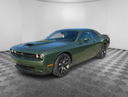 
										2020 Dodge Challenger full									