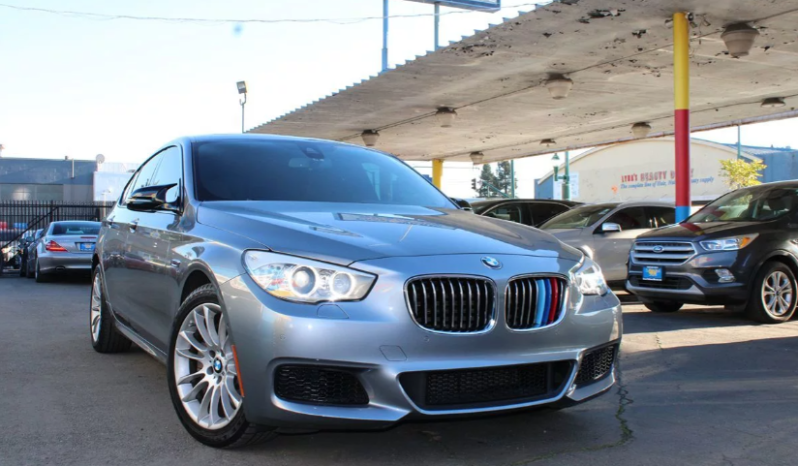 
								2015 BMW 550i xDrive Gran Turismo M Sport full									