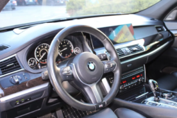 
										2015 BMW 550i xDrive Gran Turismo M Sport full									