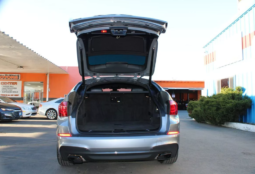 
										2015 BMW 550i xDrive Gran Turismo M Sport full									