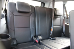 
										2015 Chevrolet Suburban LT full									