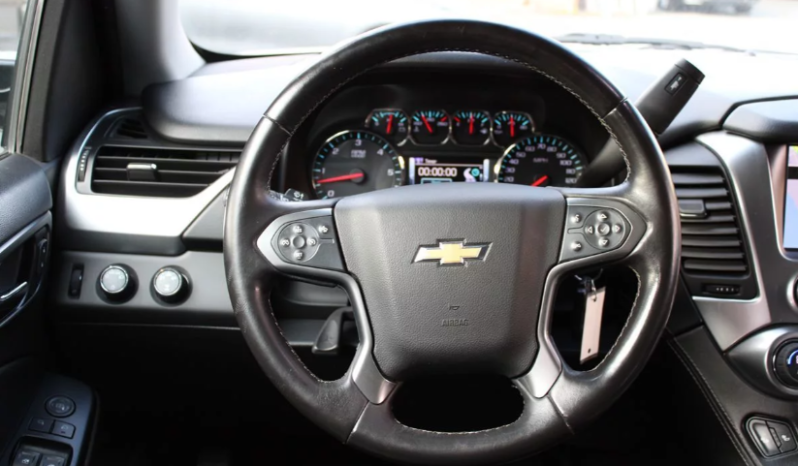 
								2015 Chevrolet Suburban LT full									