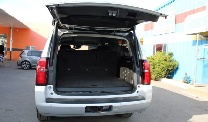 
								2015 Chevrolet Suburban LT full									