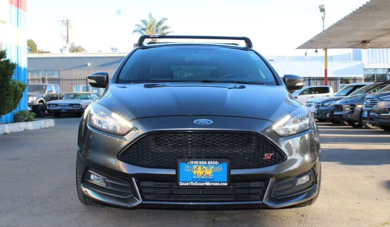 
								2018 Ford Focus ST full									