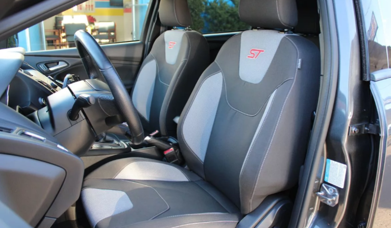 
								2018 Ford Focus ST full									