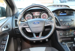 
										2018 Ford Focus ST full									