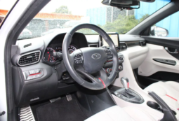 
										2020 Hyundai Veloster Turbo Ultimate full									